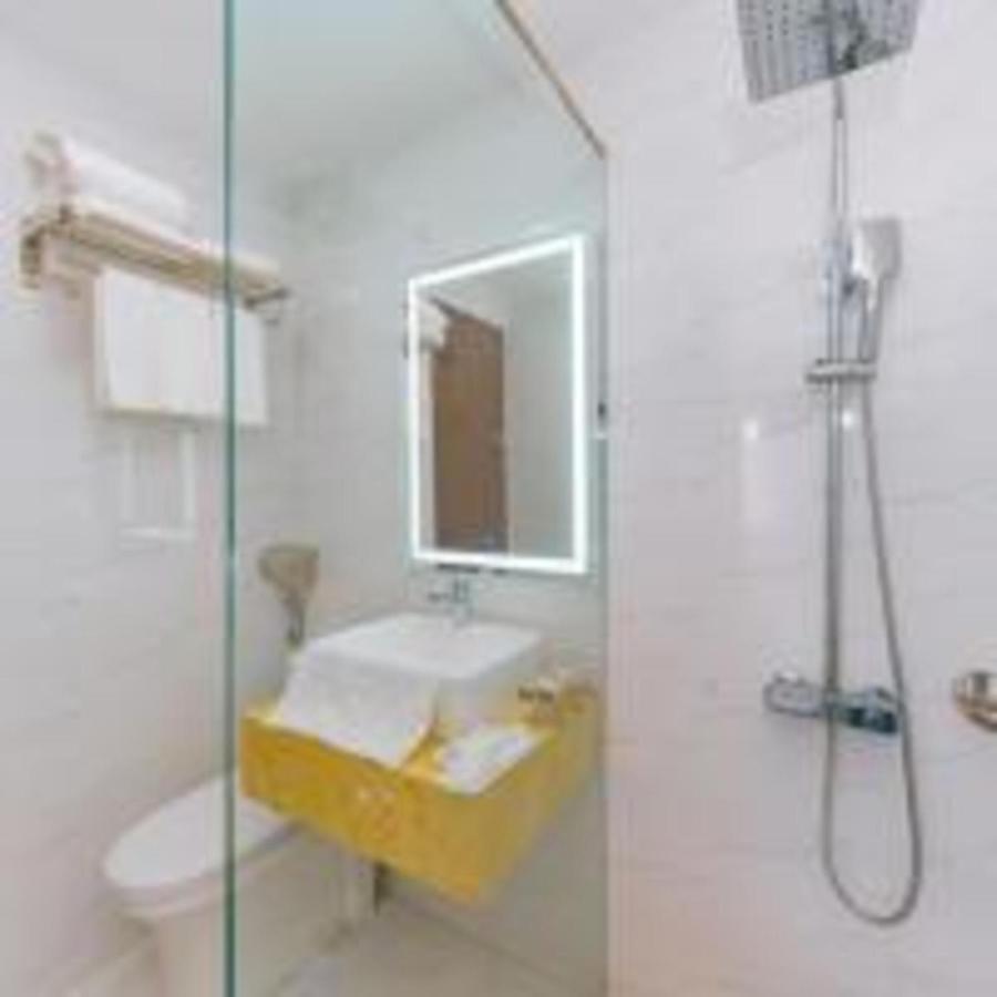 An Binh Tan Hotel Nha Trang Exterior foto